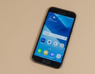 Обзор смартфона Samsung Galaxy A3 (2017): красивый, компактный, водозащищенный